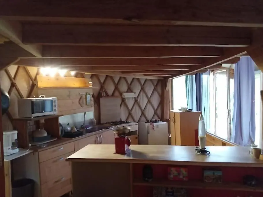 Holiday home Charmante Yourte Contemporaine Carmaux